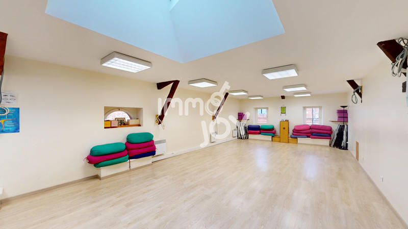 Local commercial - 427 m²