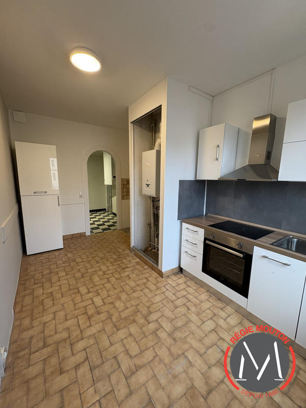 Appartement - 151 m² - 5 pièces