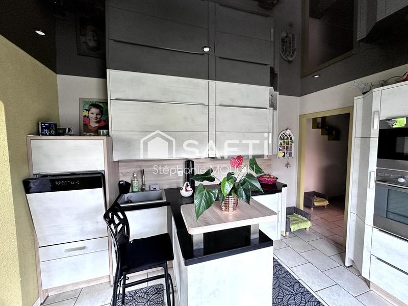 Maison - 135 m² - 8 pièces