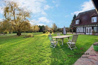 Maison ancienne - 360 m² - 15 pièces