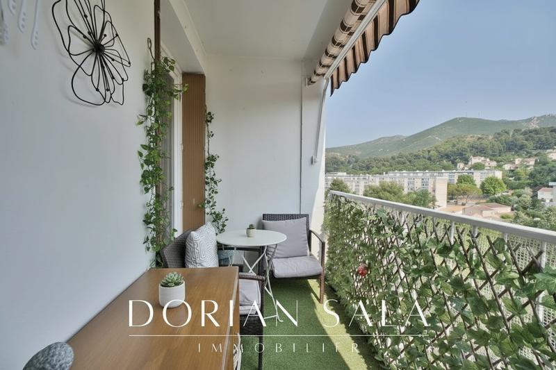 Appartement - 83 m² - 4 pièces