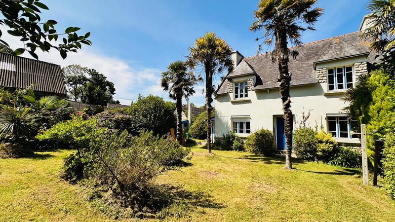 Maison - 136 m² - 8 pièces