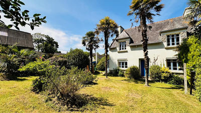 Maison - 136 m² - 8 pièces