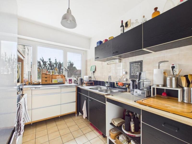 Appartement - 84 m² - 5 pièces