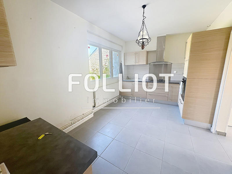 Maison - 112 m² - 7 pièces