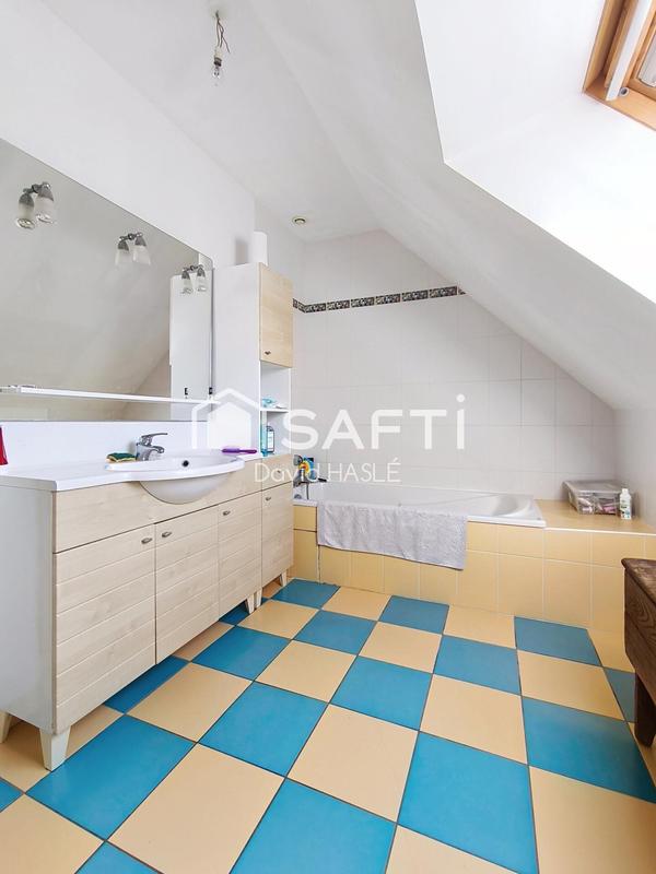 Maison - 130 m² - 6 pièces