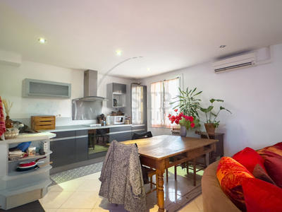 Maison - 74 m² - 4 pièces