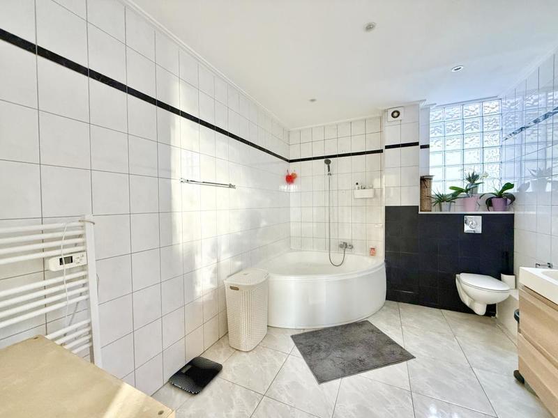 Maison - 149 m² - 4 pièces