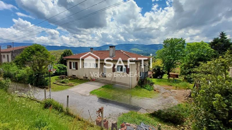 Maison - 105 m² - 4 pièces