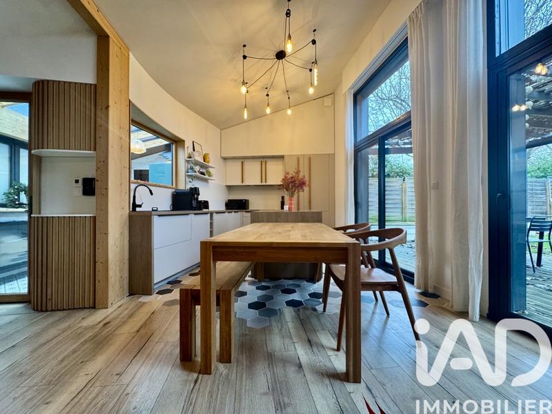 Maison - 89 m² - 4 pièces