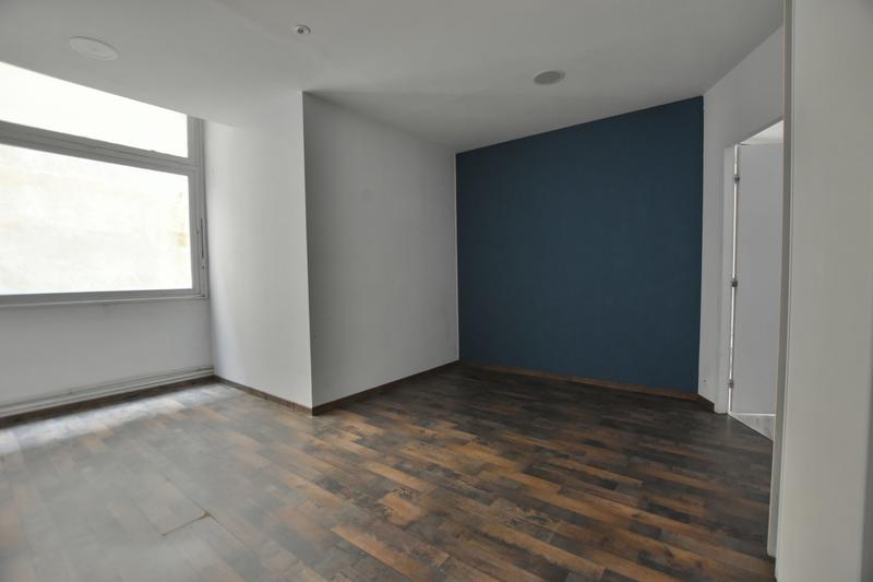 Local commercial - 105 m²