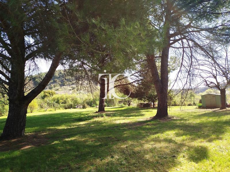 Maison en pierre - 207 m² - 6 pièces