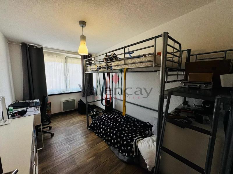 Maison jumelée - 101 m² - 5 pièces