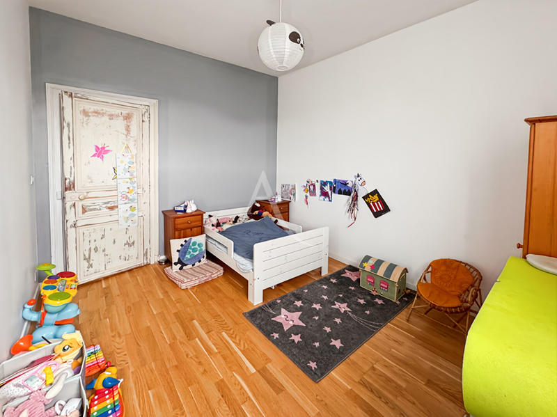 Maison - 193 m² - 6 pièces