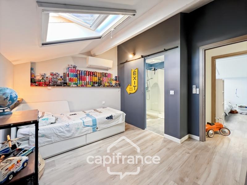 Maison - 150 m² - 5 pièces