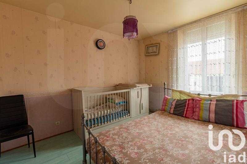 Maison - 330 m² - 15 pièces