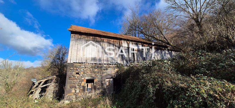 Ferme - 100 m² - 1 pièce