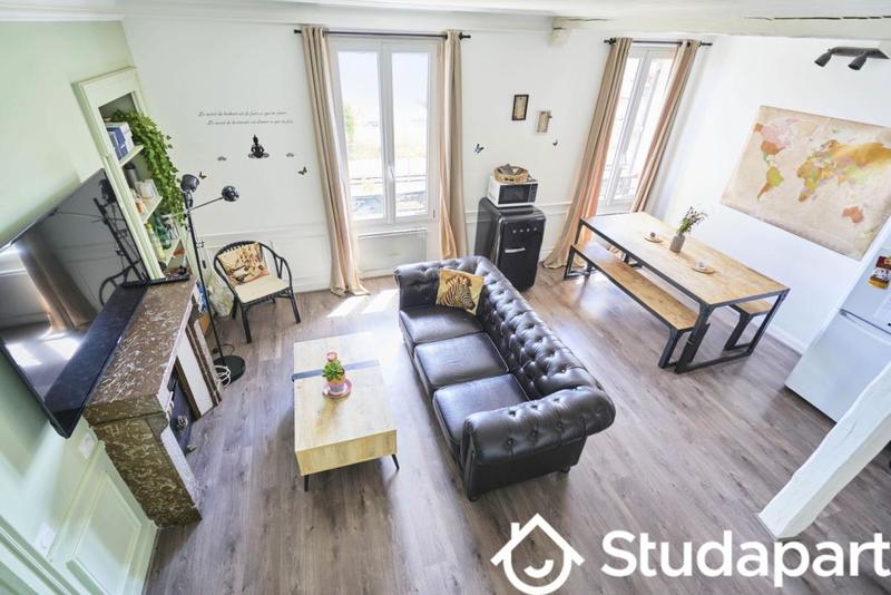 Chambre - 12 m² - 1 pièce