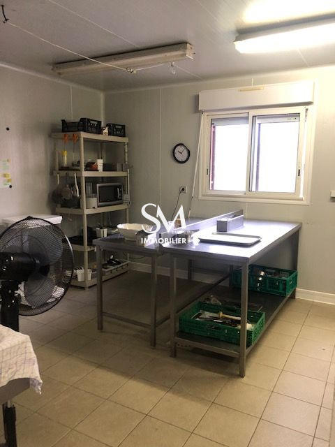 Local commercial - 160 m²