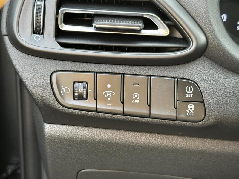 Hyundai i30 1.0 t-GDi 120 Dct-7 Hybrid 48v Creative