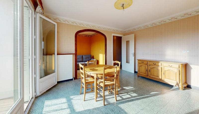 Maison - 88 m² - 4 pièces