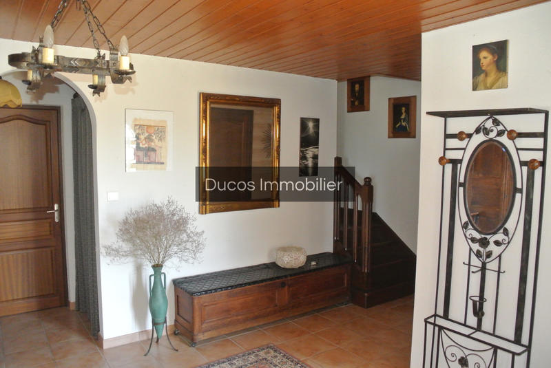 Maison - 260 m² - 5 pièces