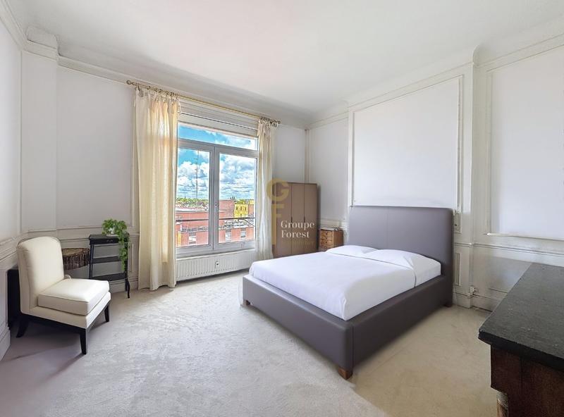 Appartement - 125 m² - 4 pièces