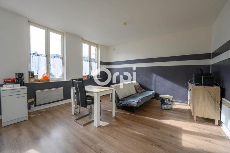 Immeuble - 104 m² - 6 pièces