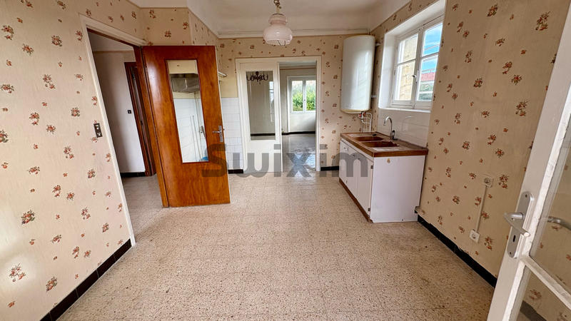 Maison - 198 m² - 6 pièces