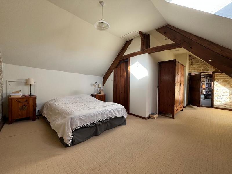 Maison - 262 m² - 6 pièces