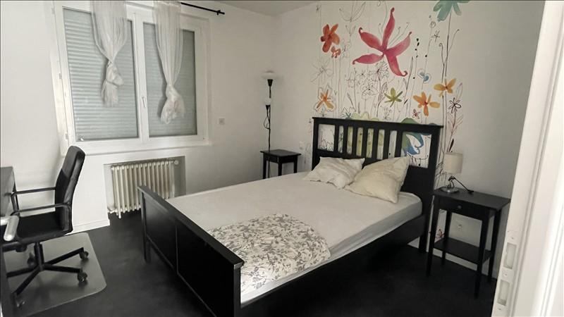 Appartement - 75 m² - 3 pièces