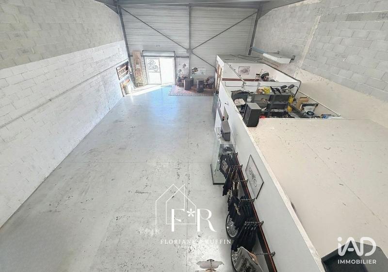 Local commercial - 245 m²