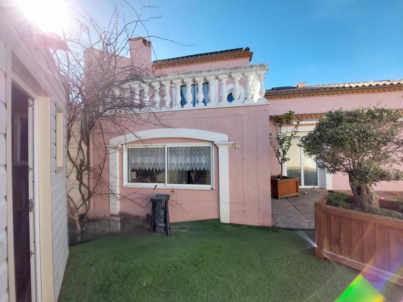 Maison - 200 m² - 5 pièces