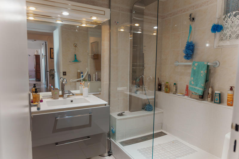 Appartement - 84 m² - 3 pièces