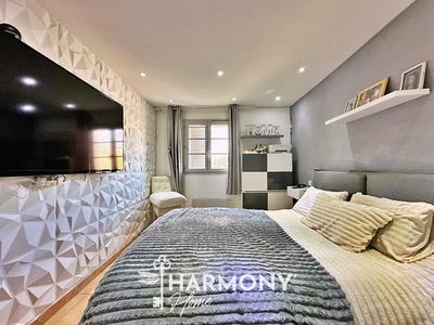 Appartement - 86 m² - 4 pièces