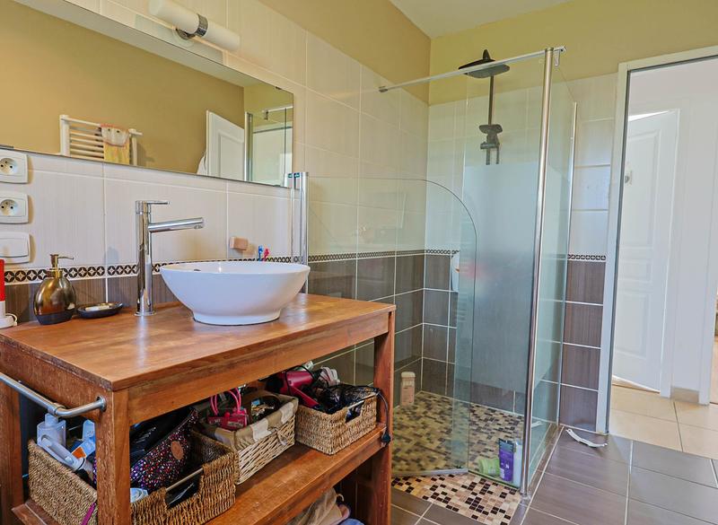 Maison traditionnelle - 145 m² - 7 pièces