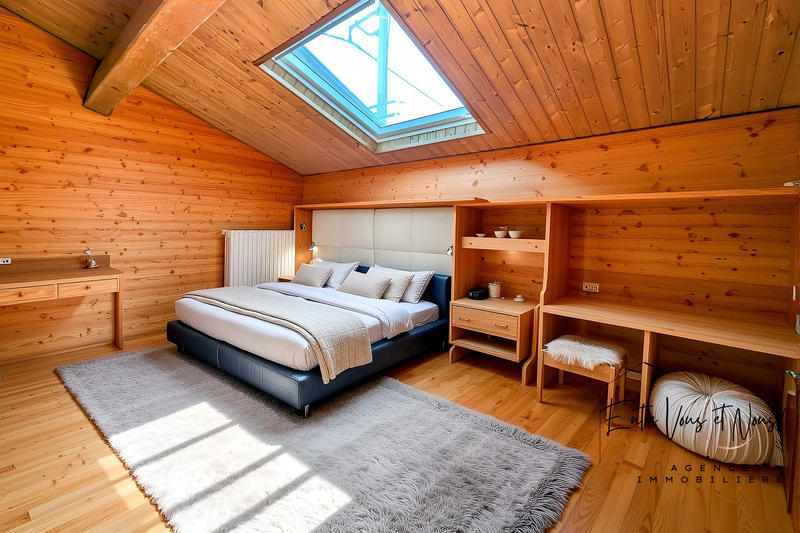 Maison ancienne - 245 m² - 9 pièces