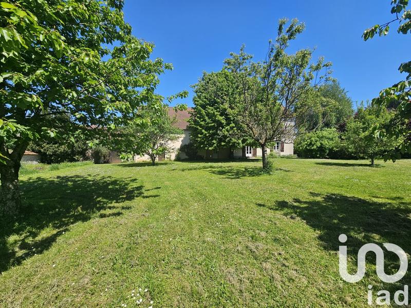 Maison - 253 m² - 8 pièces