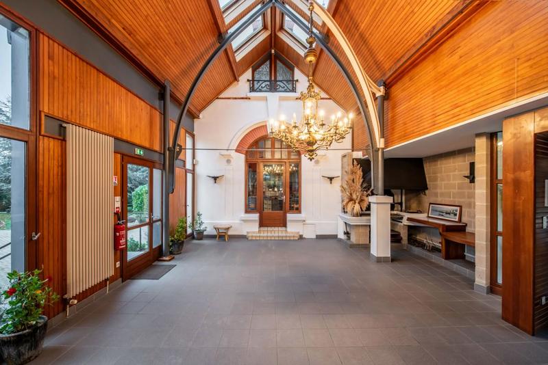 Manoir - 696 m² - 21 pièces