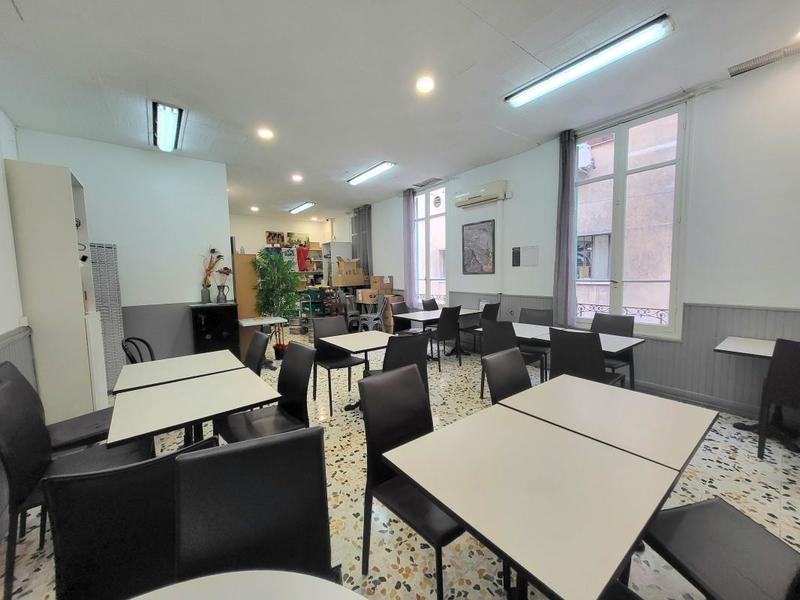 Fonds de commerce - 112 m²