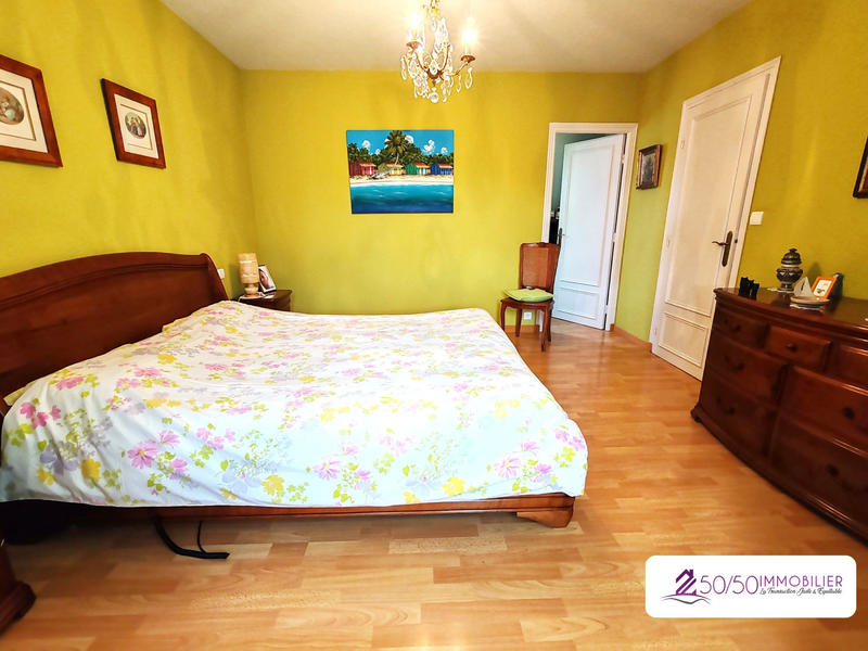 Maison - 160 m² - 7 pièces