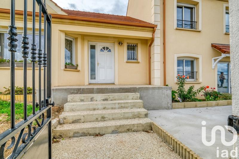 Maison - 163 m² - 7 pièces