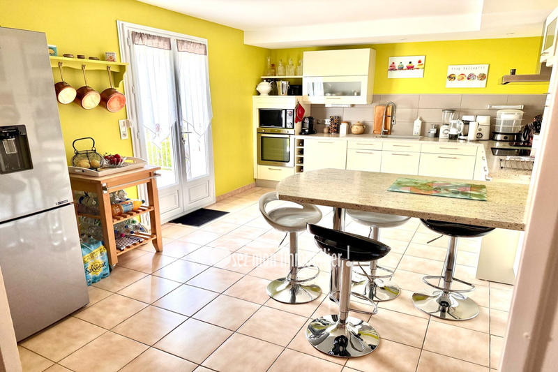 Maison - 171 m² - 7 pièces