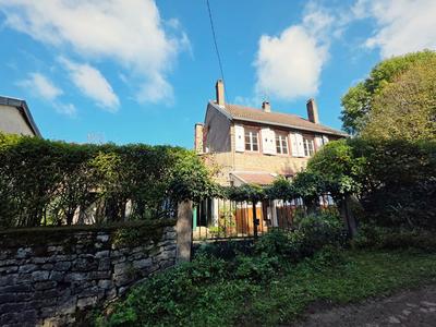 Maison - 133 m² - 6 pièces