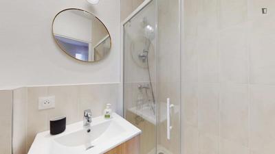 Chambre - 13 m² - 8 pièces