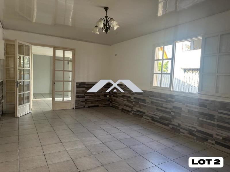 Maison ancienne - 304 m² - 11 pièces