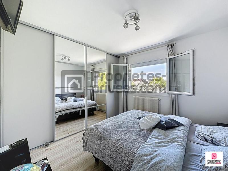 Maison - 186 m² - 6 pièces