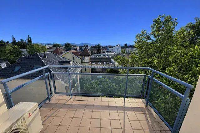 Appartement - 82 m² - 4 pièces