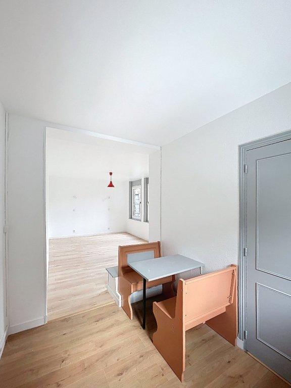Studio - 25 m² - 1 pièce