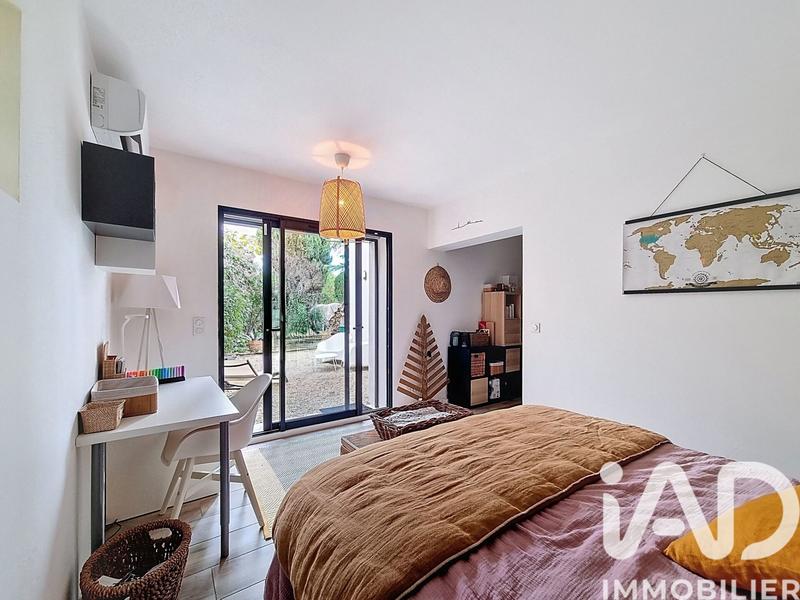 Maison - 180 m² - 6 pièces